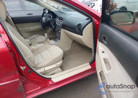 2005 Mazda Mazda6 I Base z USA, uszkodzony, nr VIN 1YVFP80C555M05449